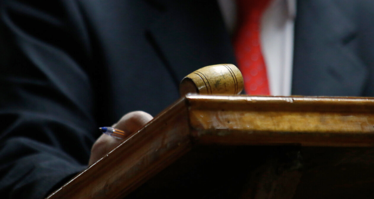 Martillero Público suma cerca de 30 denuncias por estafa: podrían superar los $1.000 millones de pesos