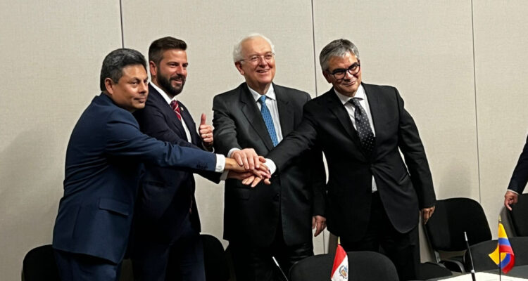 Marcel firmó convenio de línea de crédito con el BID para impulsar productividad de las Pymes