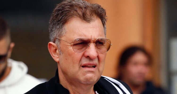 Nueva renuncia y vía libre: la arremetida de Mosa para volver a la cima de ByN y controlar Colo Colo