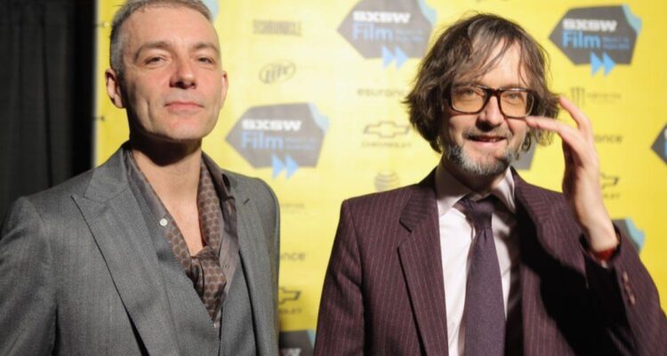 Muere a los 56 años Steve Mackey, bajista de Pulp: compañeros lo despidieron con foto en Chile