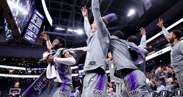 Los Kings sacaron boletos para los Playoffs de la NBA.