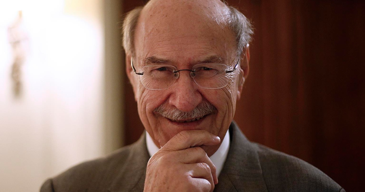 Netflix, reconocimientos y una lucha constante: el presente del escritor Antonio Skármeta