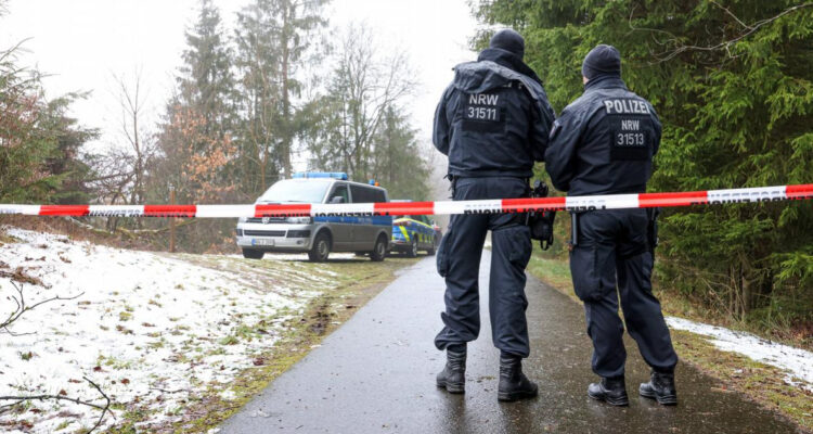 La apuñalaron hasta matarla: niñas de 12 y 13 años admiten brutal asesinato de otra menor en Alemania