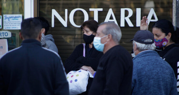 Agencia Uno | Fotografía de contexto notaría en Puente Alto.