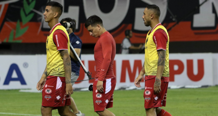 Ñublense arriesga perder localía en Chillán.