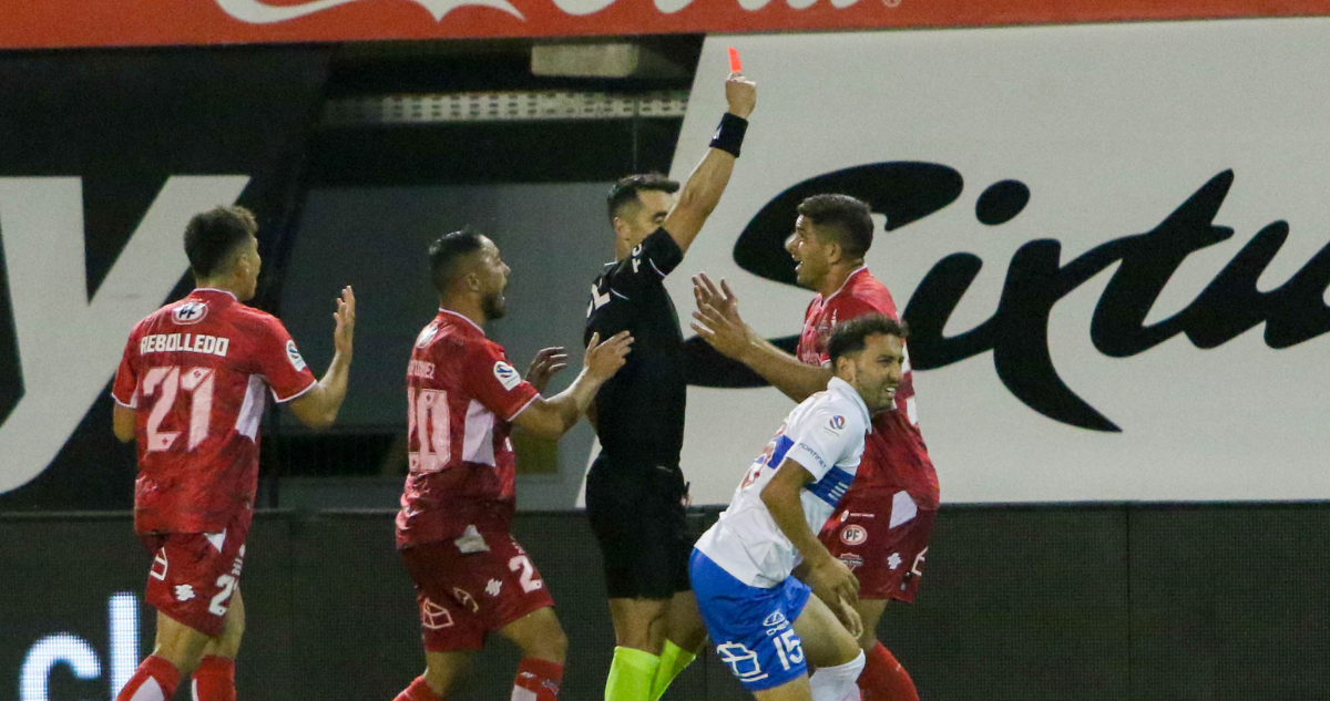 Un nuevo en el Campeonato Nacional, esta vez entre Ñublense y La UC.