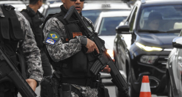 policías brasileños