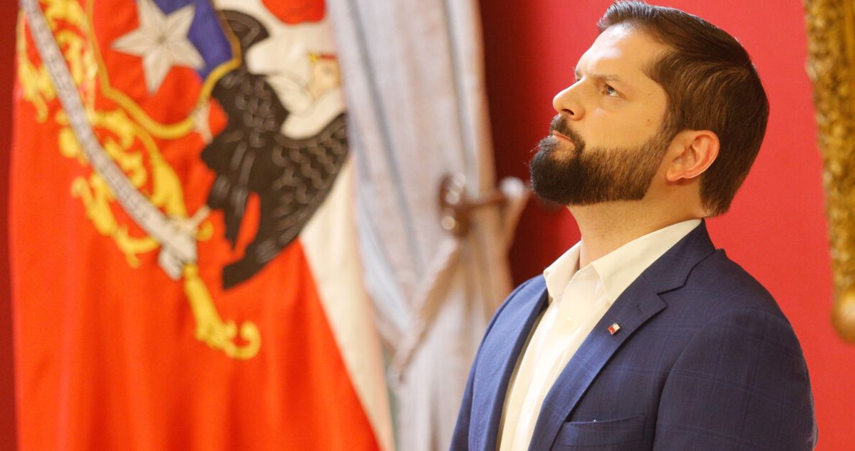 Oposición considera insuficiente cambio de gabinete y critica protección a círculo de hierro