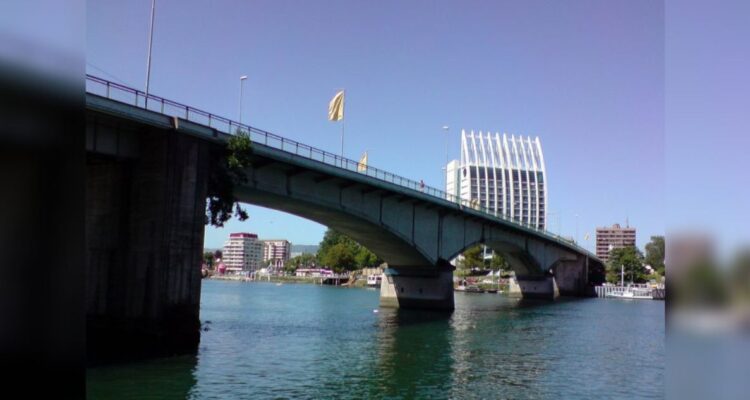 Carla Amtmann descarta problemas en puente Pedro de Valdivia pese a avanzado estado de carbonatación