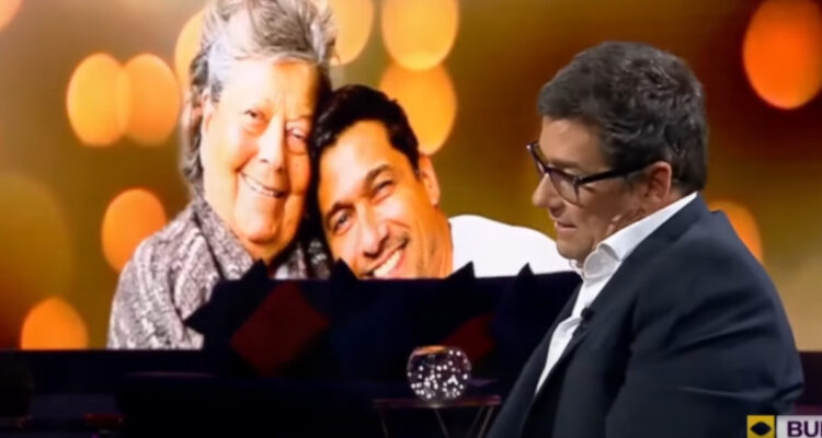 RAFAEL ARANEDA Y SU MADRE