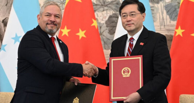 Honduras y China establecen relaciones diplomáticas