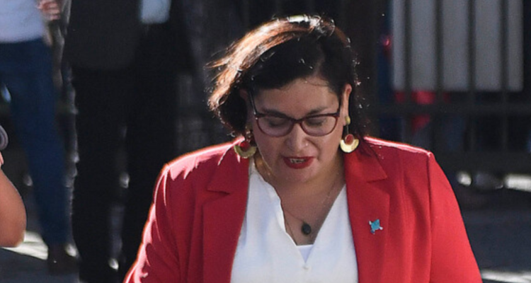 renuncia jefe de gabinete de la delegada de Los Ríos