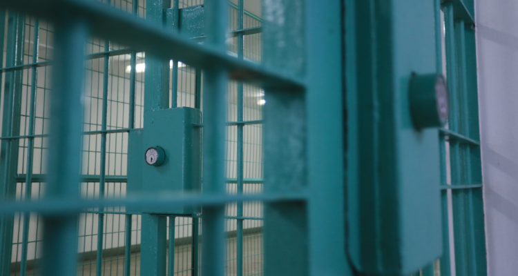 reo apuñalado en cárcel de Talca