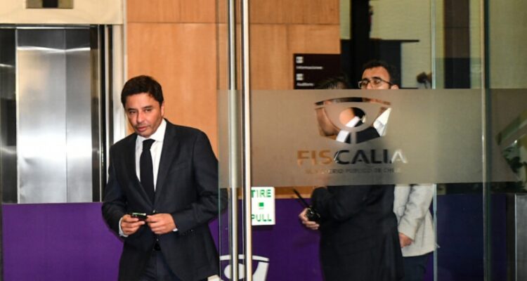 Carter tras reunión con fiscal Valencia