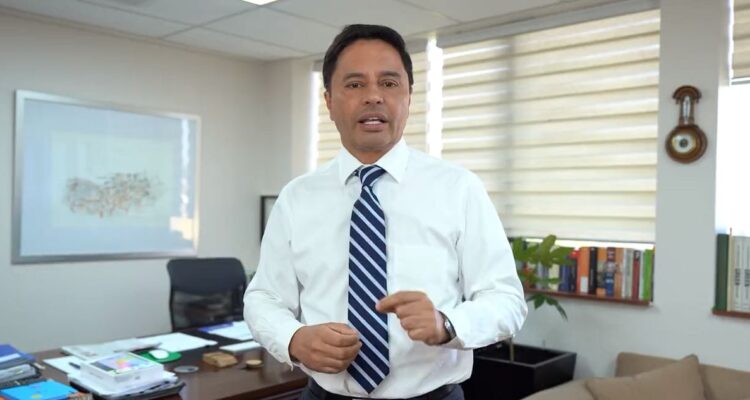 Alcalde Carter responde críticas de Monsalve por demolición de narco-casas