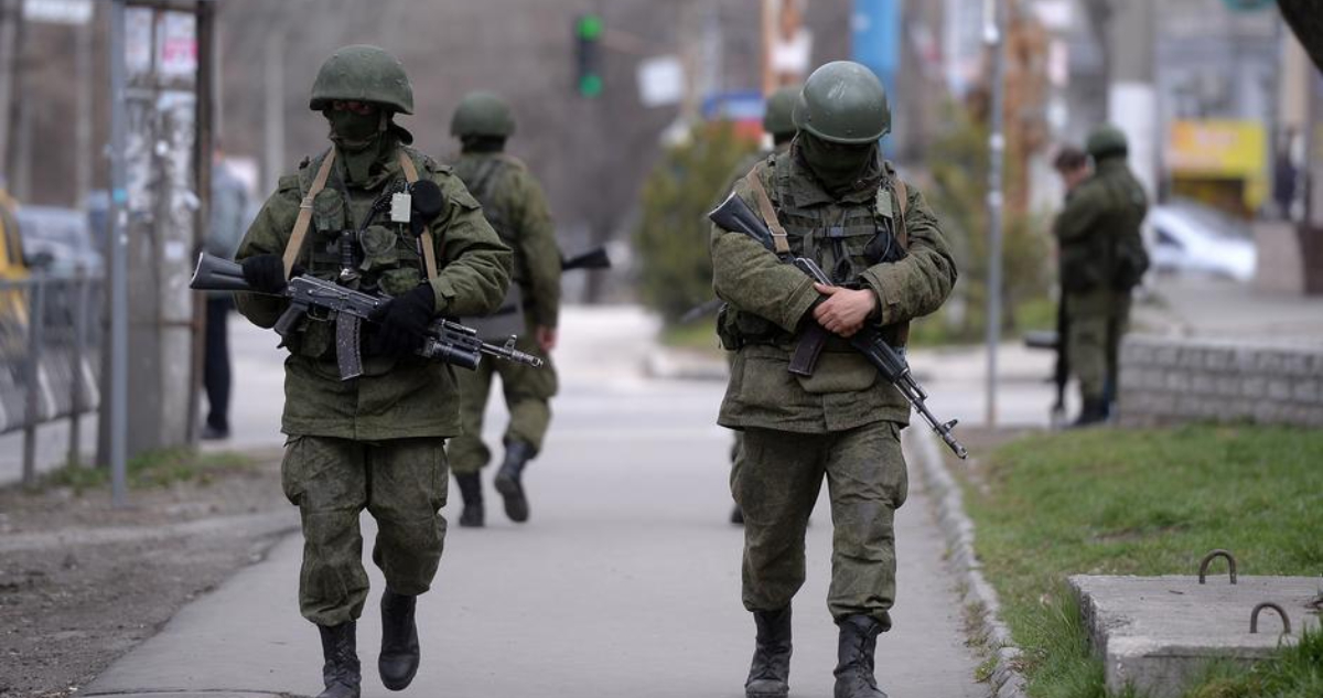 Rusia confirma haber repelido ataque de drones ucranianos en Crimea