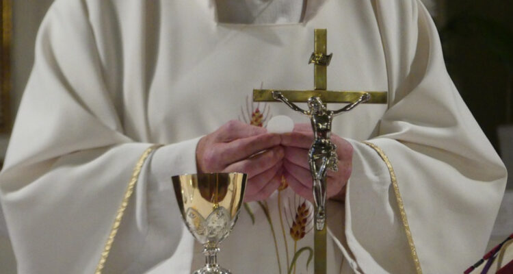 Víctimas de abuso sexual por sacerdotes