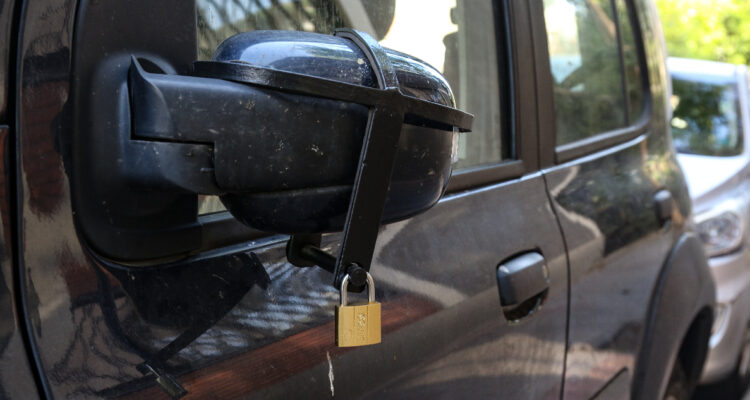 Estas son las compañías de seguro automotriz que registran más reclamos en Chile