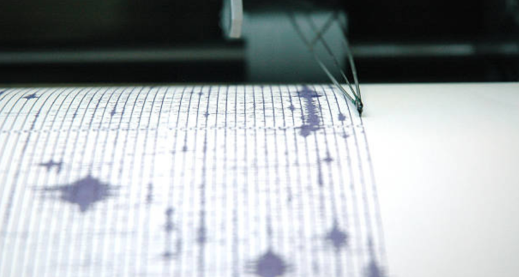 Fuerte y largo sismo se percibe en al menos 4 regiones de la zona centro del país
