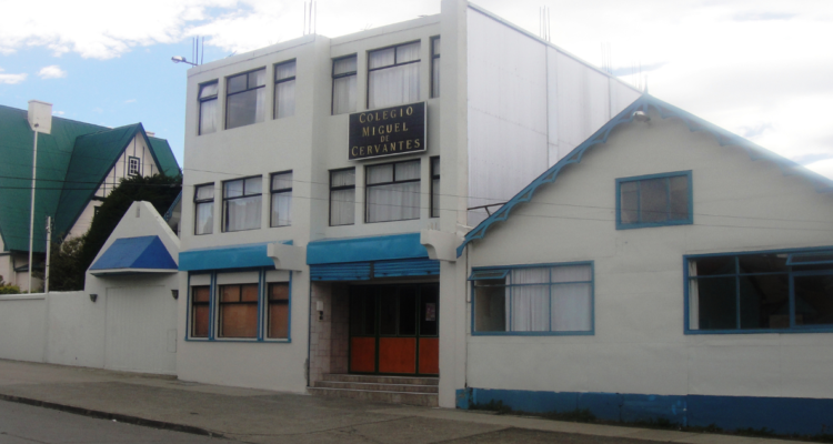 Colegio Miguel de Cervantes de Punta Arenas.
