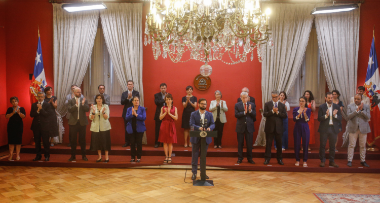 tensión Socialismo Democrático Gobierno