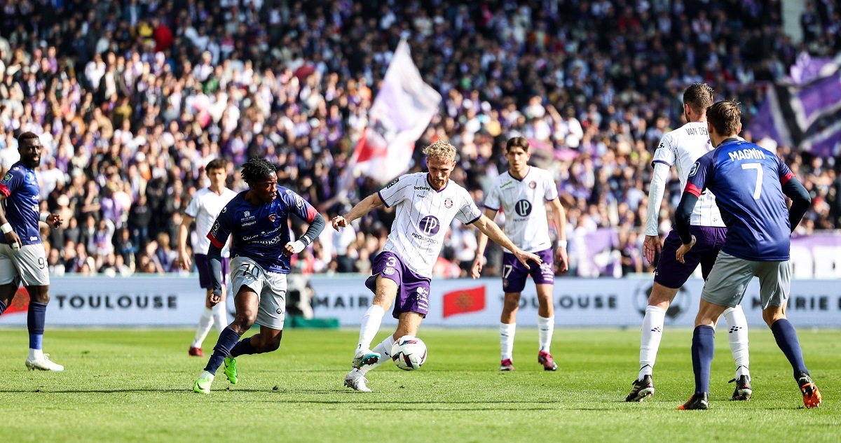 Clermont sorprendió al Toulouse en La Ligue 1