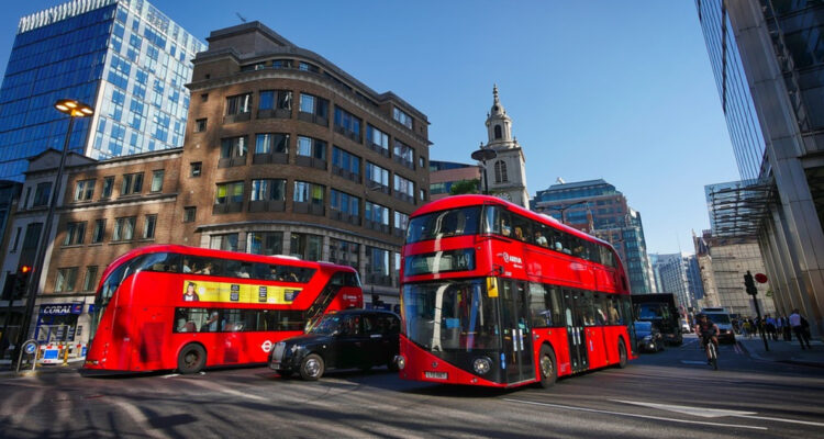 El IPC de Reino Unido rebotó al 10,4% y presiona al Banco de Inglaterra