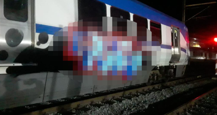 Carabineros detiene a 2 hombres por hacer graffiti en vagón del Metro de Valparaíso