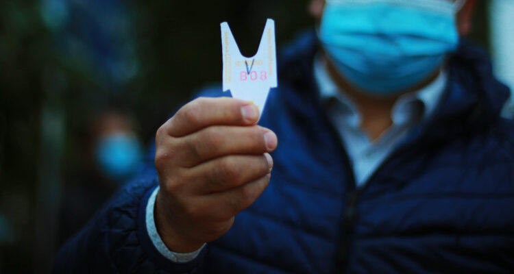 Registro Civil se querella por venta de horas de atención y funcionarios piden cambio de directivos