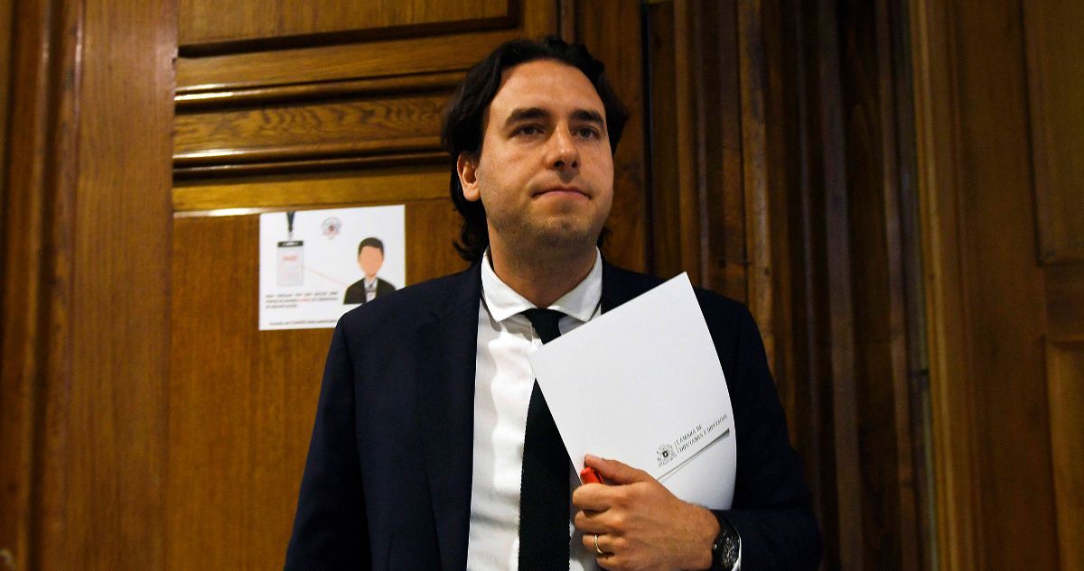 Vlado Mirosevic: “la mayoría del Congreso hace su trabajo seriamente y no anda metido en shows”