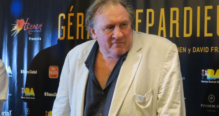 13 mujeres acusan a Gérard Depardieu de comportamiento sexual inapropiado: lo investigan por violación