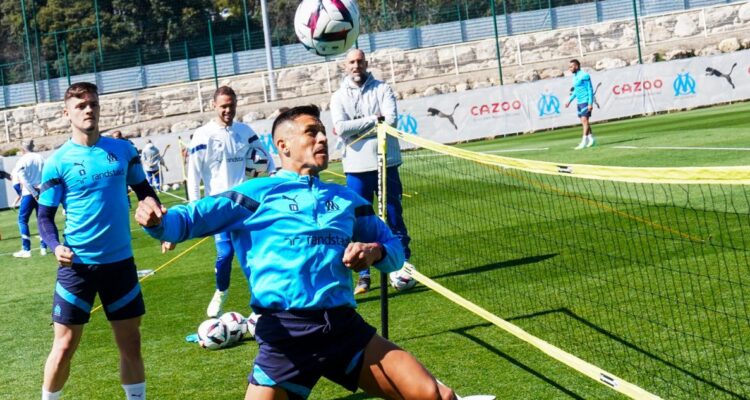 “Le falta talento”: Alexis Sánchez escapa de feroz crítica en Francia al plantel del Marsella