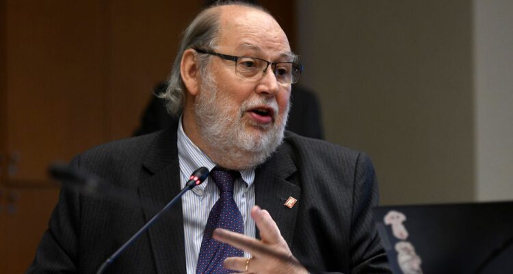 Servel pide disculpas por problemas de georreferenciación y dice que se corrigieron más de 7 mil casos