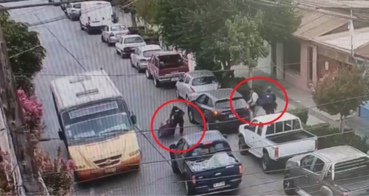 Delincuentes roban $110 millones en banco de Nogales: secuestraron a trabajador para entrar al recinto