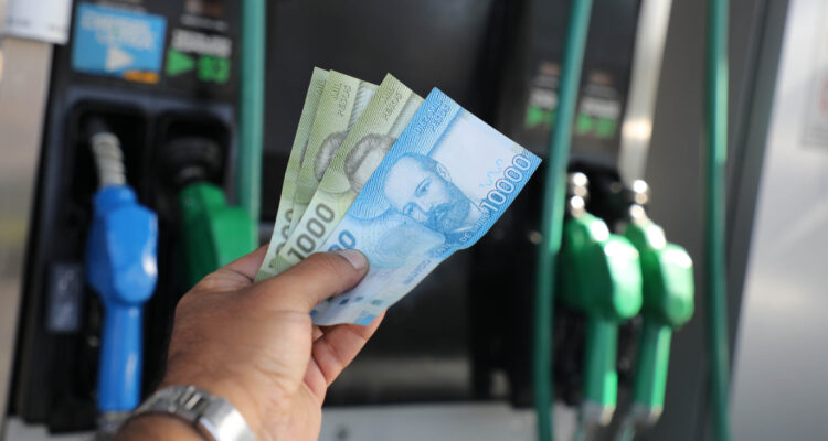 Los costos asociados al Transporte vuelven a bajar de la mano de la disminución de los combustibles