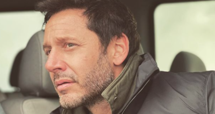 Benjamín Vicuña molesto