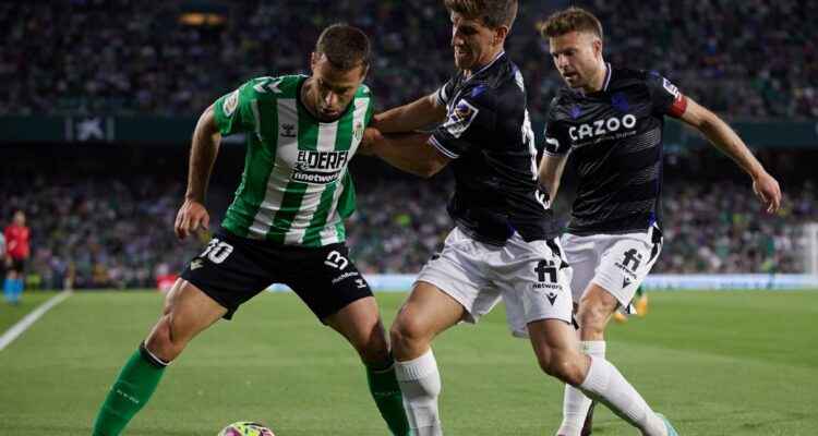 El Betis de Pellegrini se queda en blanco ante la Real Sociedad y complica su boleto a la Champions