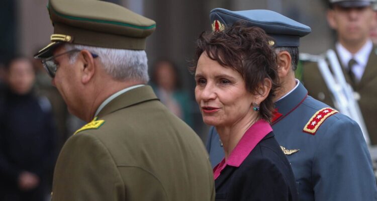 Cadem: aprobación de ministra Tohá cae 17%