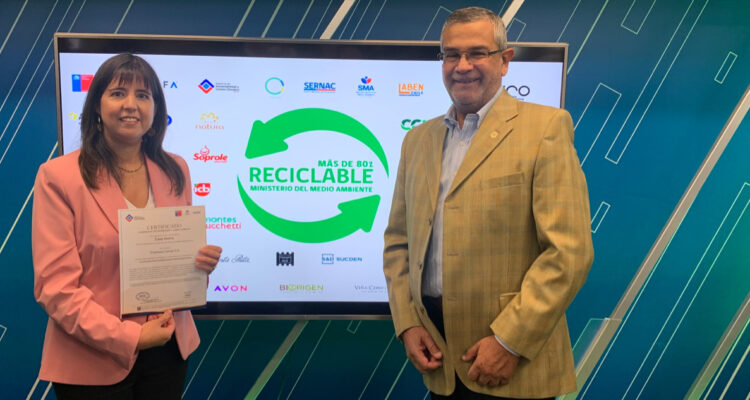 Ximena Ledezma y Ricardo Cornejo de Empresas Carozzi