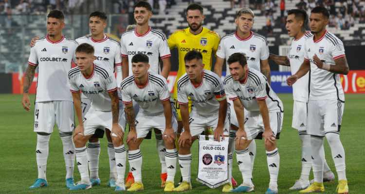 Colo Colo evita cometer los errores del pasado y renueva con dos jóvenes figuras del plantel.
