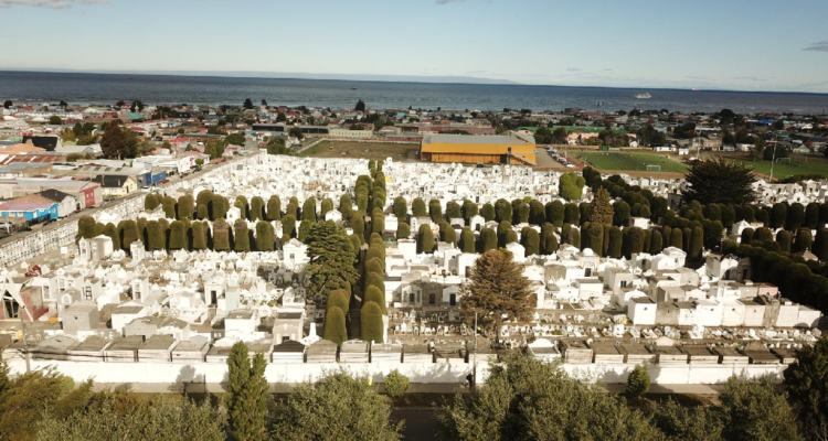 Cementerio de Punta Arenas los bellos mausoleos que esconden un genocidio en el fin del mundo