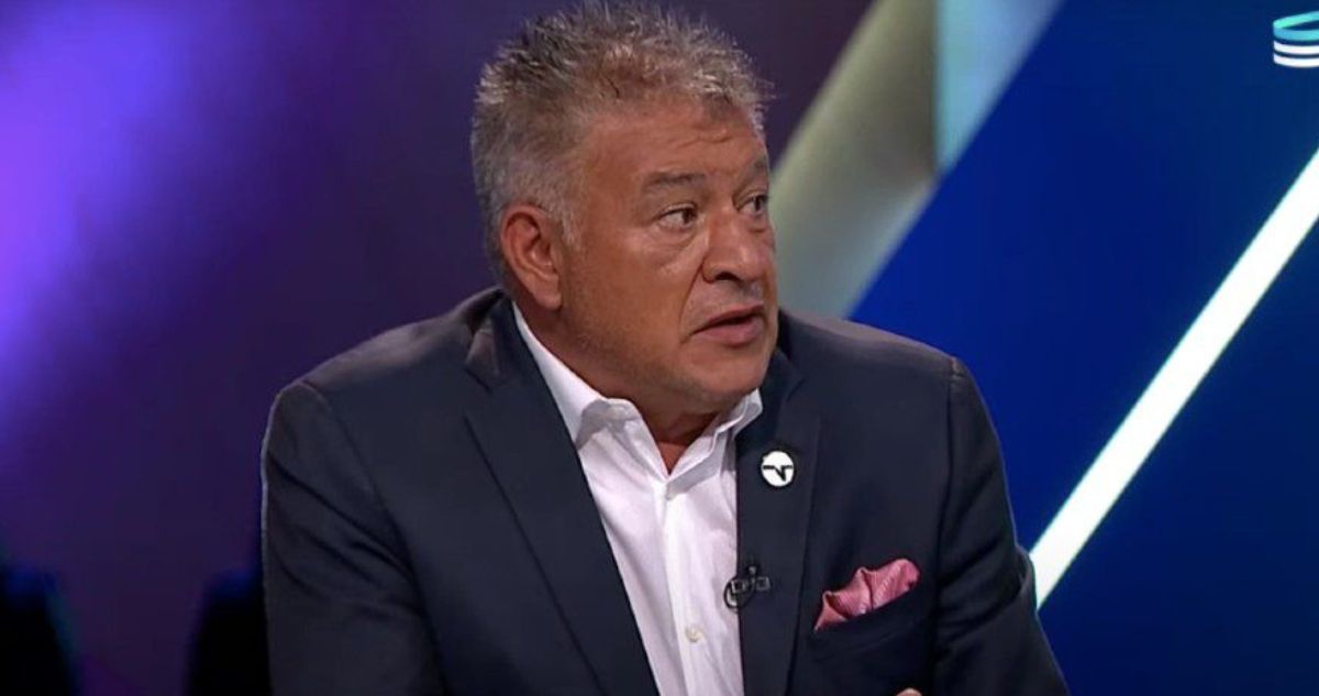 Claudio Borghi contó desplante que sufrió de parte de plantel de Colo Colo en avión