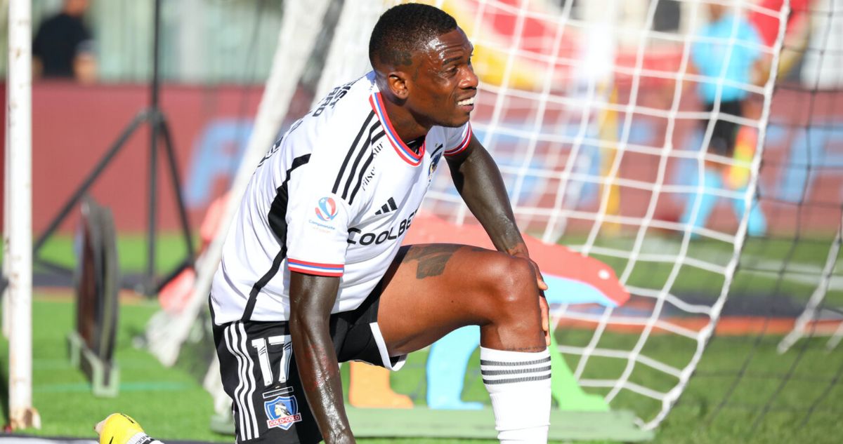 Sufre Gustavo Quinteros: Colo Colo oficializó la gravedad de la lesión del colombiano Fabián Castillo
