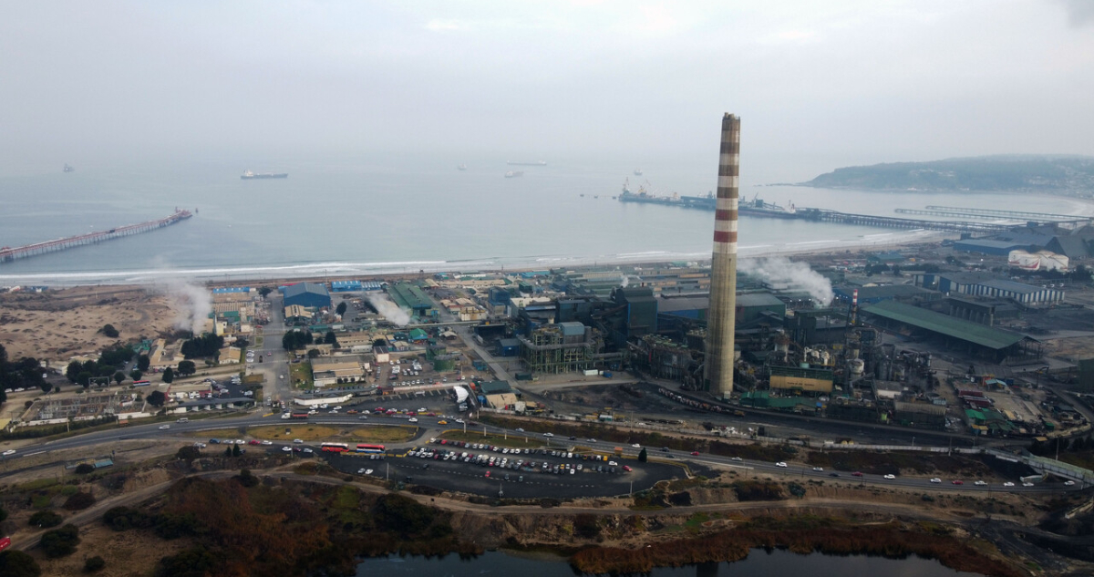 Parlamentarios buscarán cambiar estándares tras últimos casos de síntomas de contaminación en Quintero