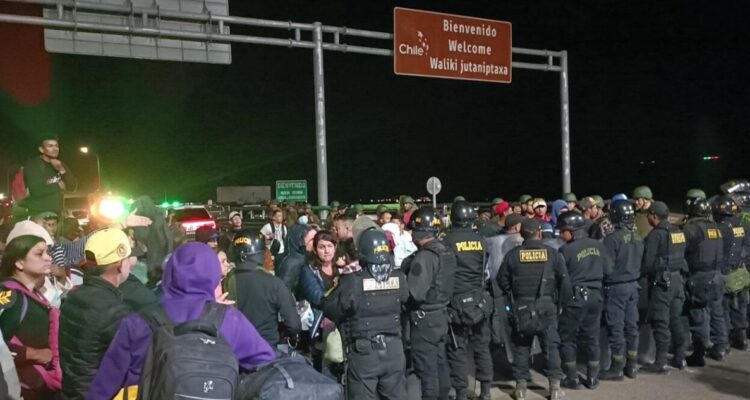 Qué es y cómo funciona un corredor humanitario: medida solicitada por crisis migratoria entre Chile y Perú