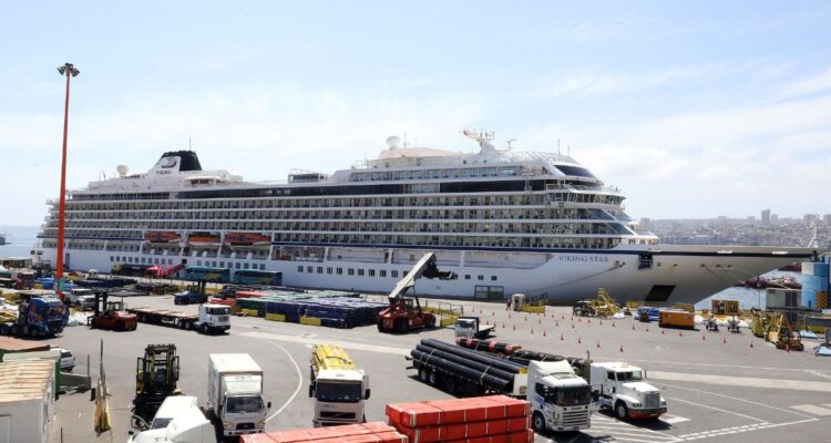 Puerto de Valparaíso espera aumento de recaladas de crucero