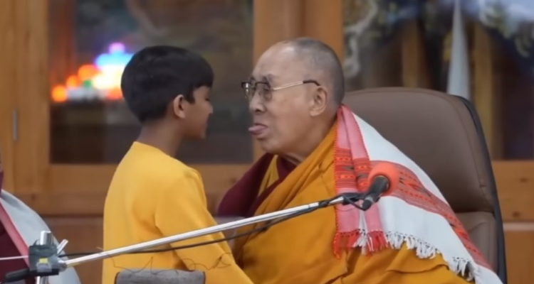Dalai Lama niño