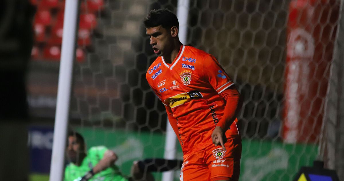David Escalante fue denunciado por el presidente de Cobreloa.