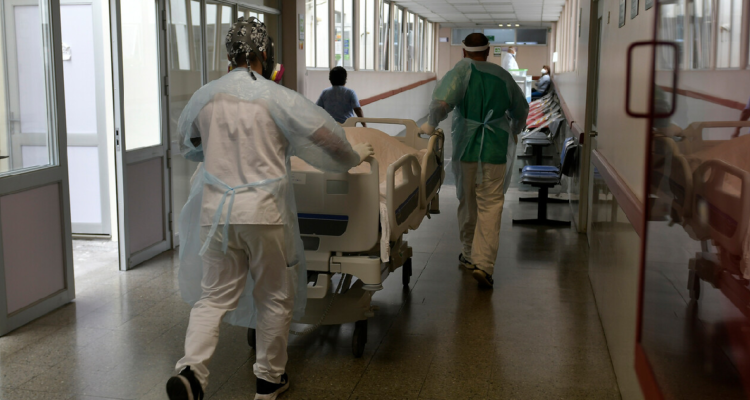 Denuncian grave negligencia en Hospital Clínico de Viña del Mar hombre murió tras caer de camilla