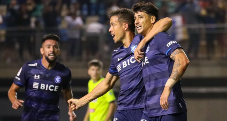 Universidad Católica doblegó en penales a Deportes Colina.